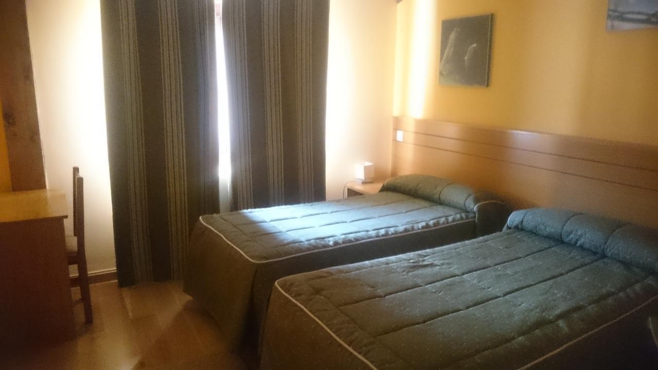 Hotel Santuario Urkiola - Lagunetxea Urquiola 外观 照片